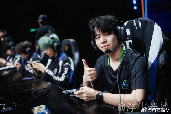 苏烈久酷大招收割安琪拉，关羽轩染顶回狂铁完成击杀